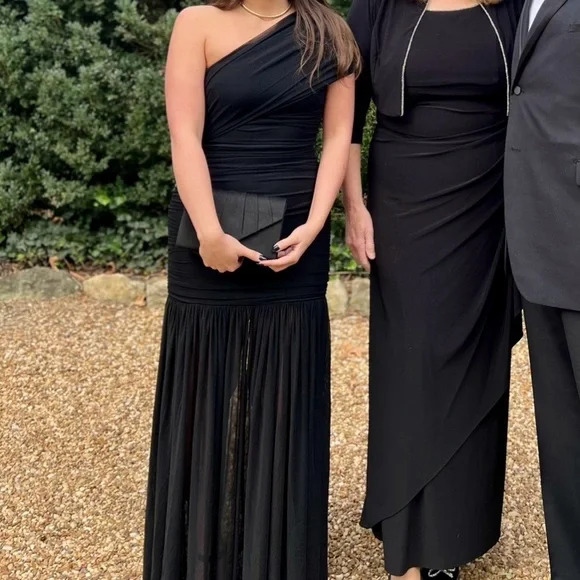 Amazon Elegant Long Dress One Shoulder Sleeveless Ruched Bodycon Evening Dress - Picture 5 of 8